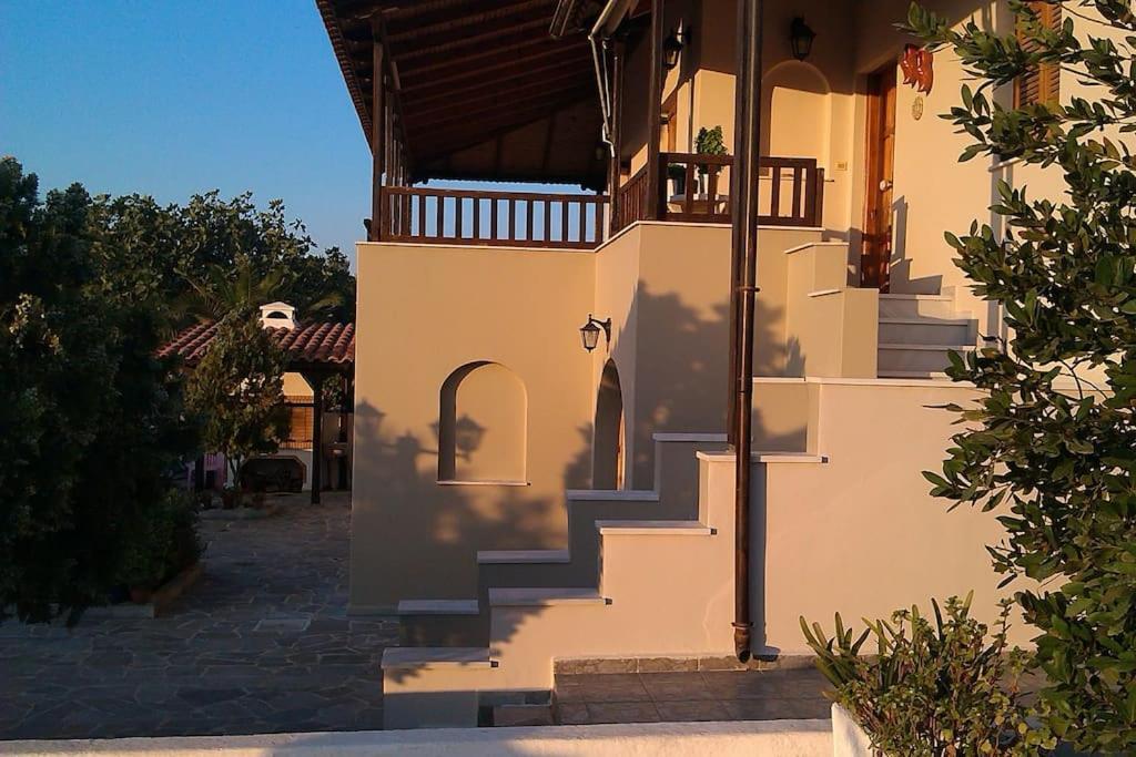 Explore Aegina Island Souvala Exterior photo